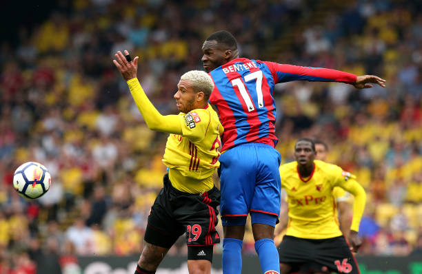 的傳球使中 的傳球使中